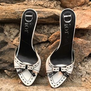 Dior White and black sandal